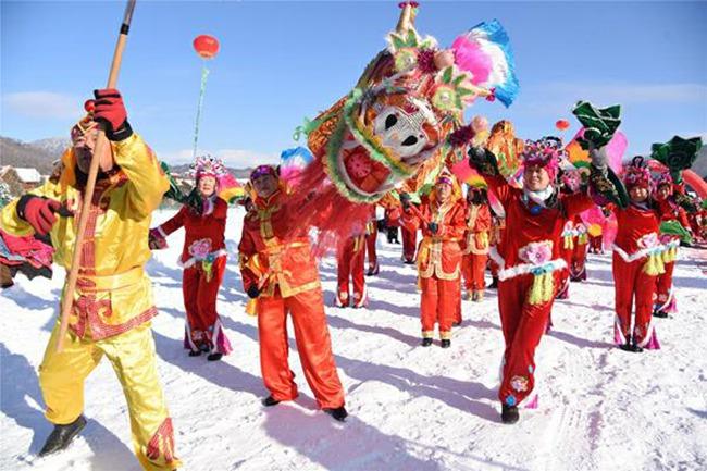 多项娱乐活动 老白山雪村邀您今冬一起玩冰戏雪品民俗